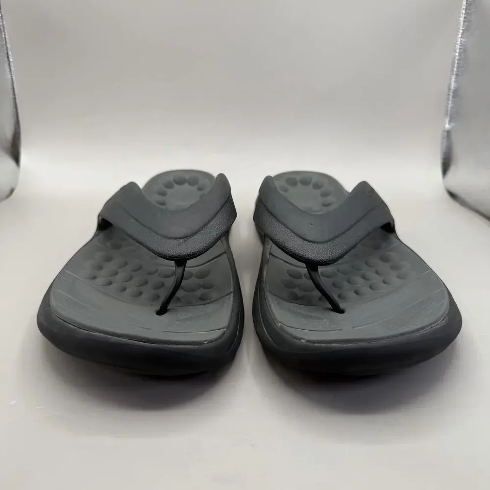Crocs Reviva Sandals Shoes Mens Size 11 Gray Thong Flip Flop Comfort 205545